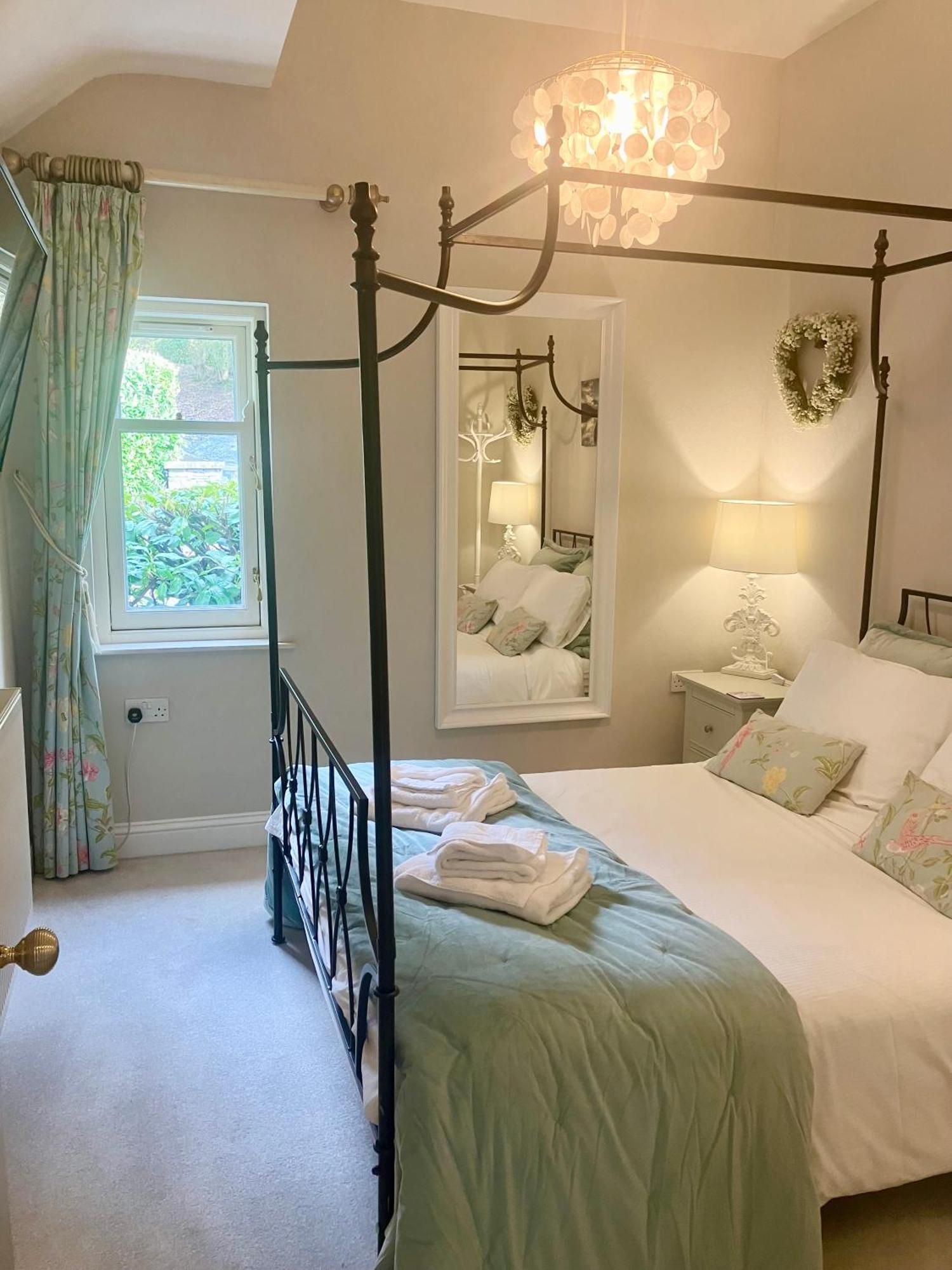 Storrs Gate House Bed & Breakfast Bowness-on-Windermere Eksteriør bilde